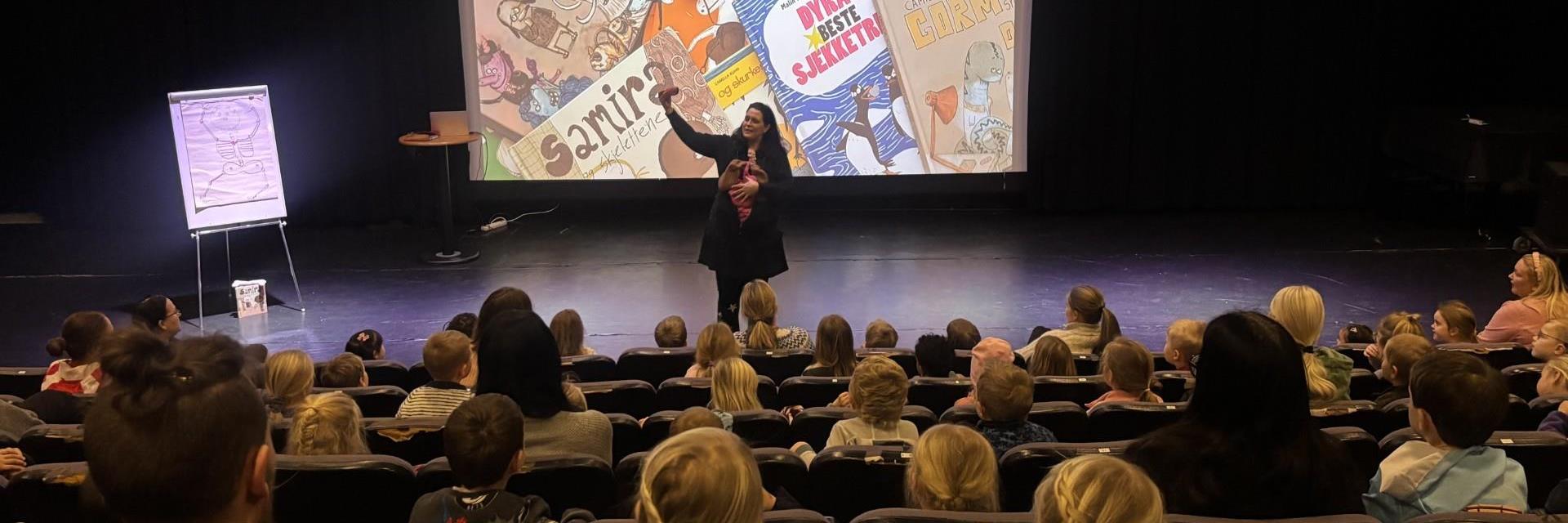 Boklek med Marianne Sundal på Ryfylkebiblioteket Strand, januar 2026