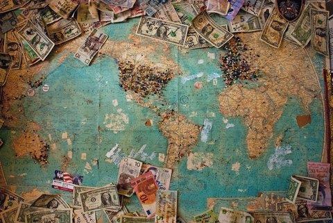 Gammelt kart, utslått med valuta på  - Klikk for stort bilde